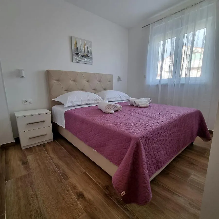 Apartments Happiness Trogir